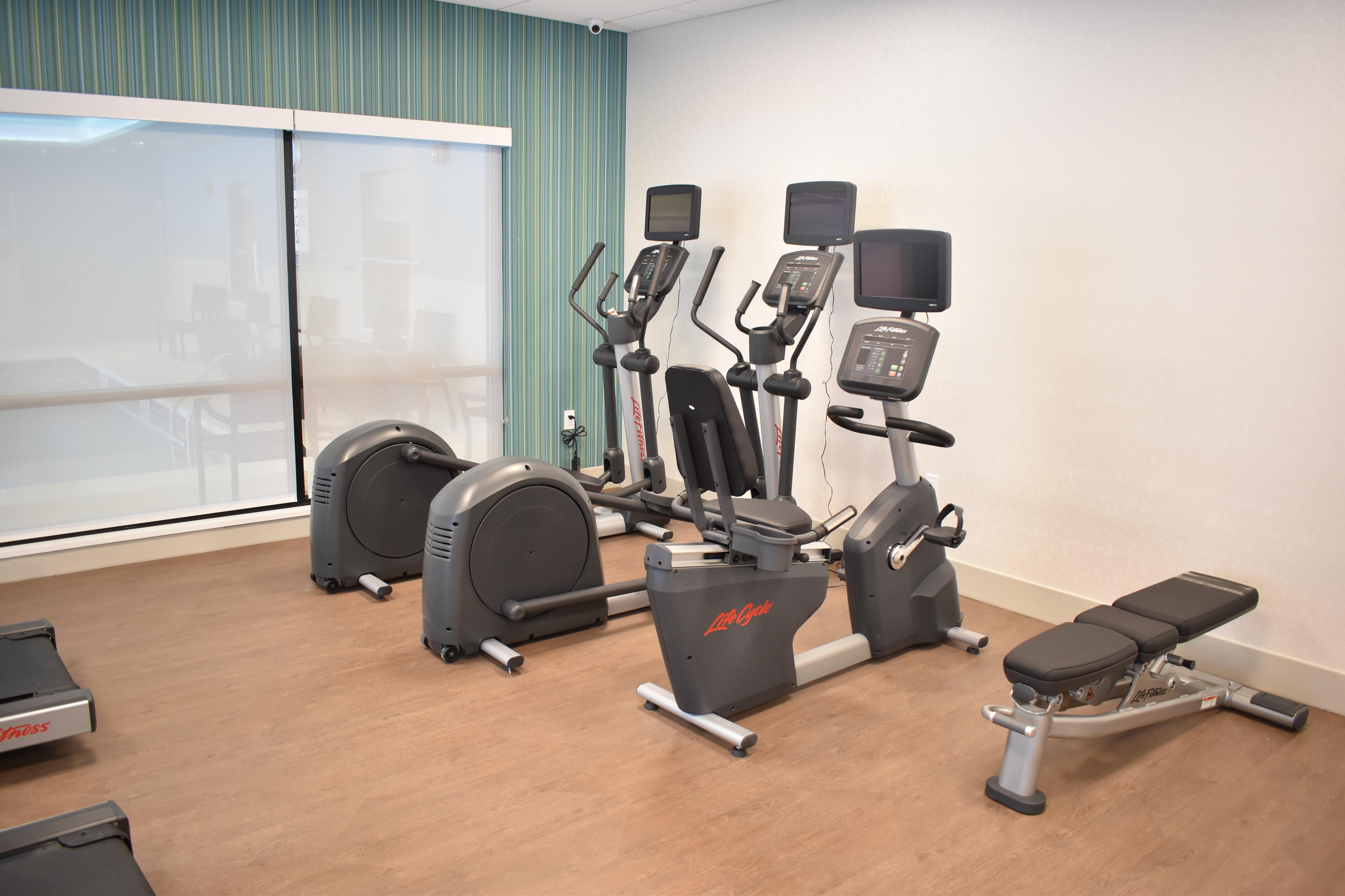 Holiday Inn Express & Suites - Boston South - Randolph By Ihg Dış mekan fotoğraf