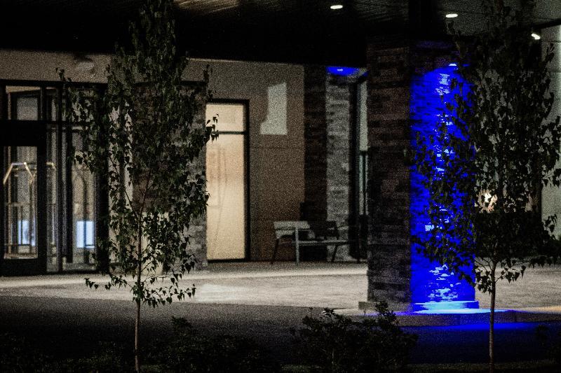 Holiday Inn Express & Suites - Boston South - Randolph By Ihg Dış mekan fotoğraf